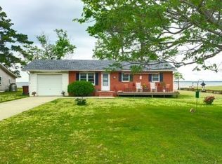 190 Emerald Ln, Roper, NC 27970