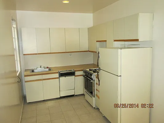 Rented by Downtown Mgt & Realty LLC | media 11