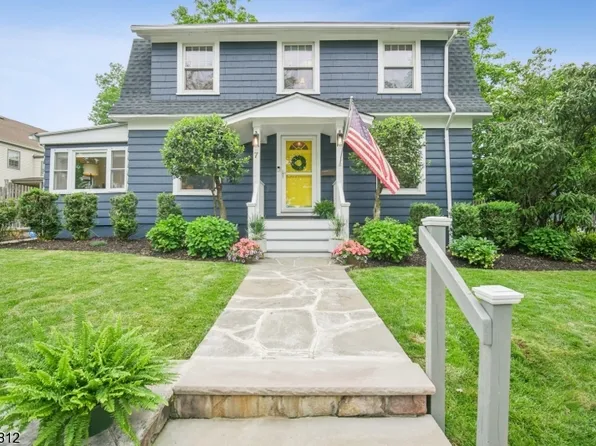 7 N Hillside Ave, Chatham Boro, NJ 07928