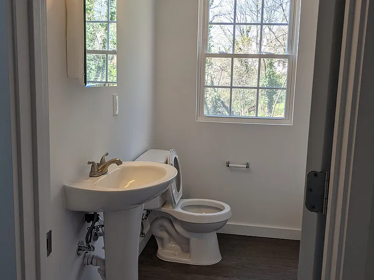 113 Wayne Pl SE #101 — Photo 7