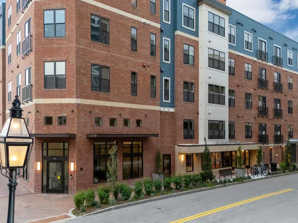 99 Foundry Pl #412, Portsmouth, NH 03801