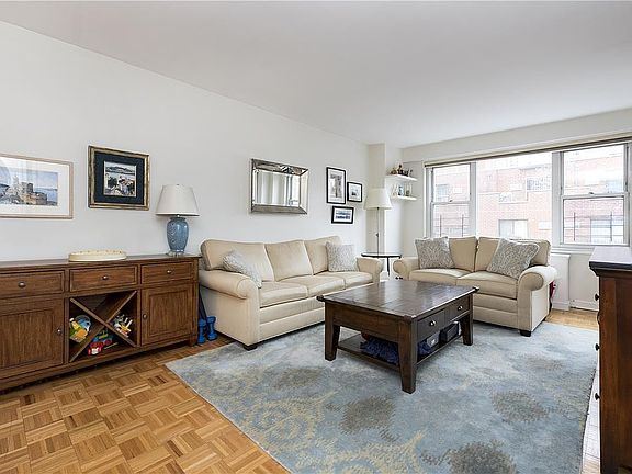2nd image of 400 E 77th St APT 10A
