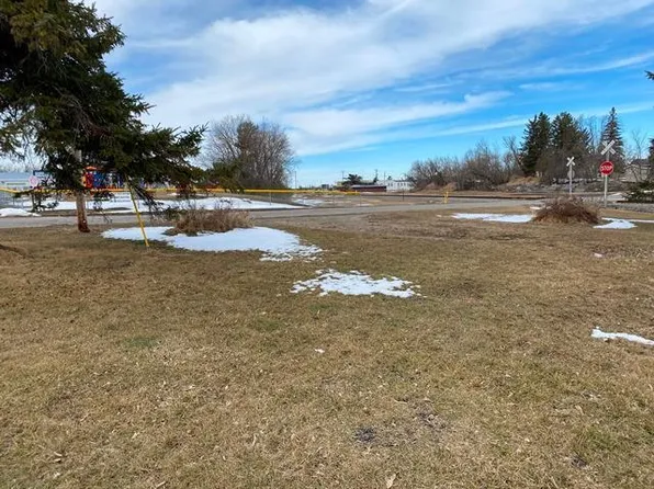 4th St SE, Deer River, MN 56636