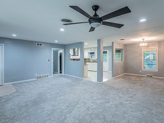 4th image of 3721 Ruth Rd