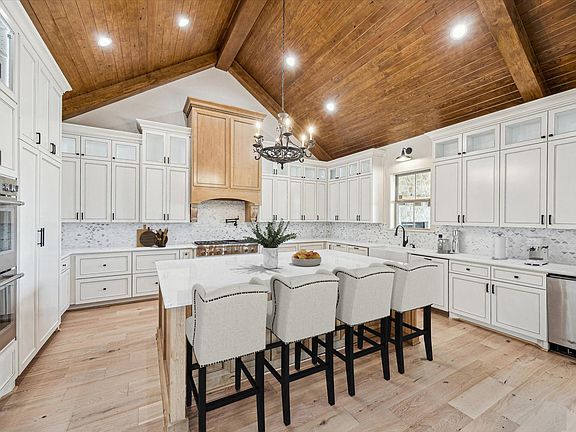 5th image of 2130 Hartfield Rd