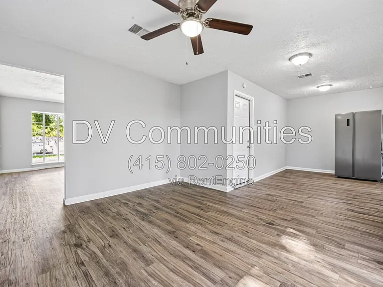 15331 Campden Hill Rd — Photo 12