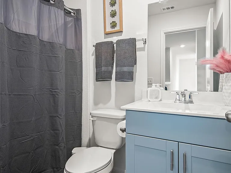1001 Caramel Shores Dr — Photo 25