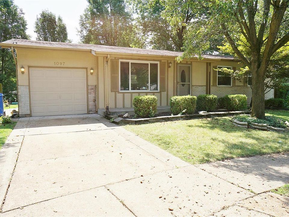 1st image of 1097 Armada Ct