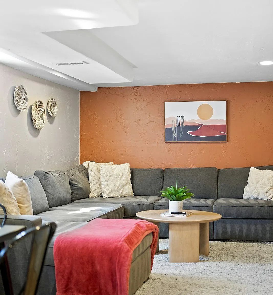 1534 Meade St, Unit B — Photo 2