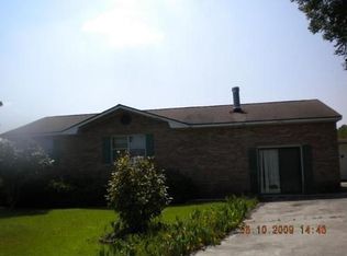 12564 Peacock Rd, Chadbourn, NC 28431