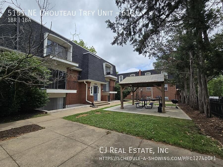 2nd image of 5151 NE Chouteau Trfy APT 613