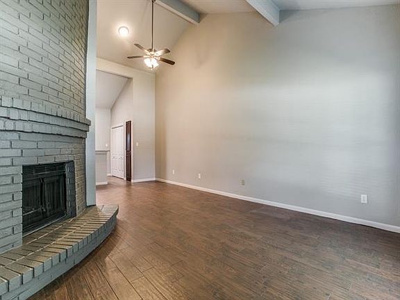 3rd image of 2921 Kathleen Ln
