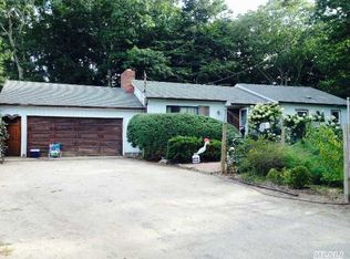 2 Milton Rd, Southampton, NY 11968