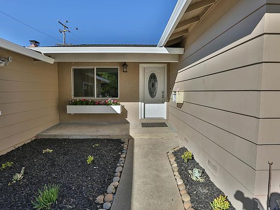2nd image of 5384 Joseph Ln