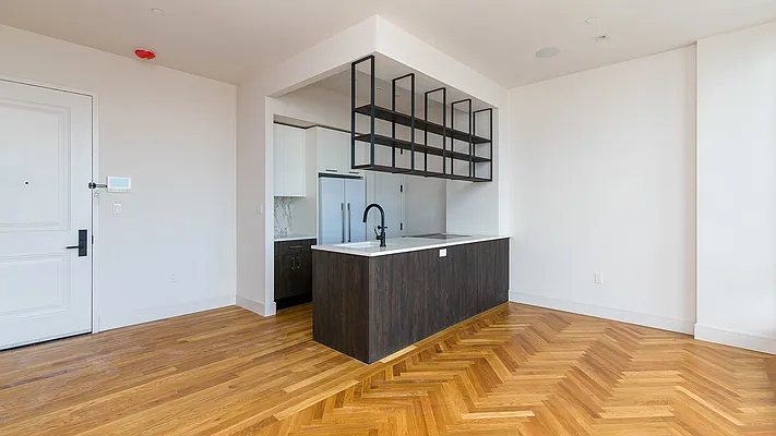Rented by Nooklyn NYC LLC | media 92