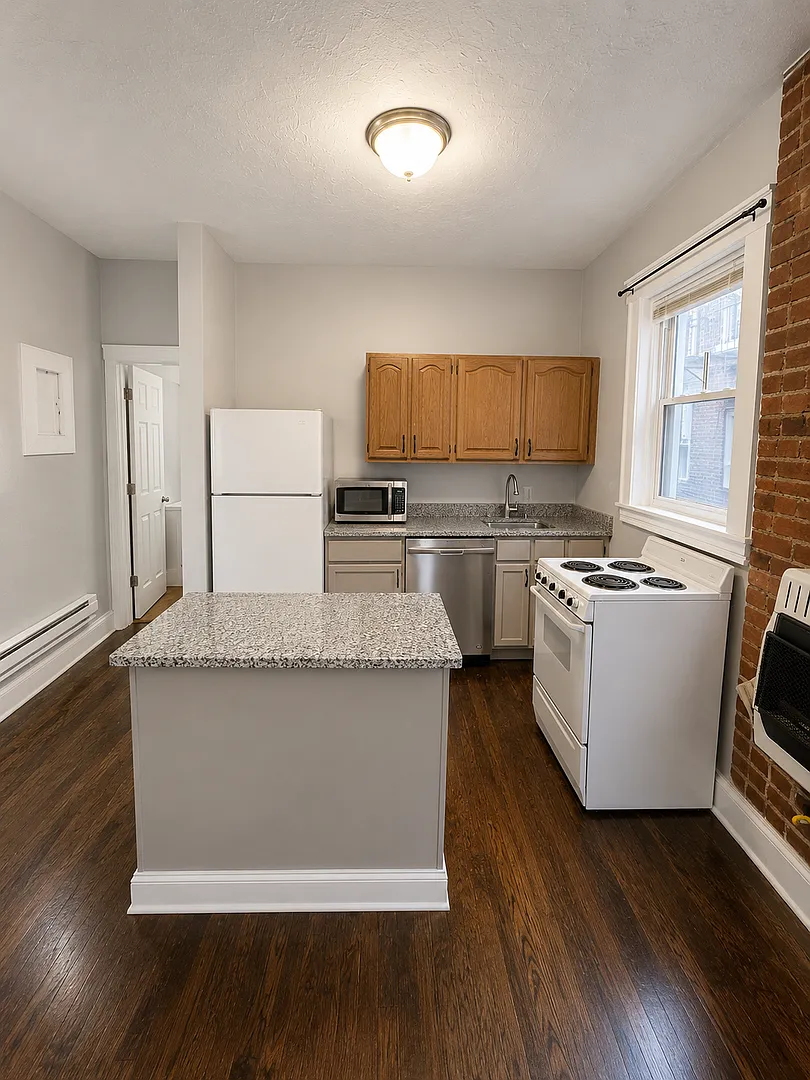 225 South Millvale Avenue — Photo 3