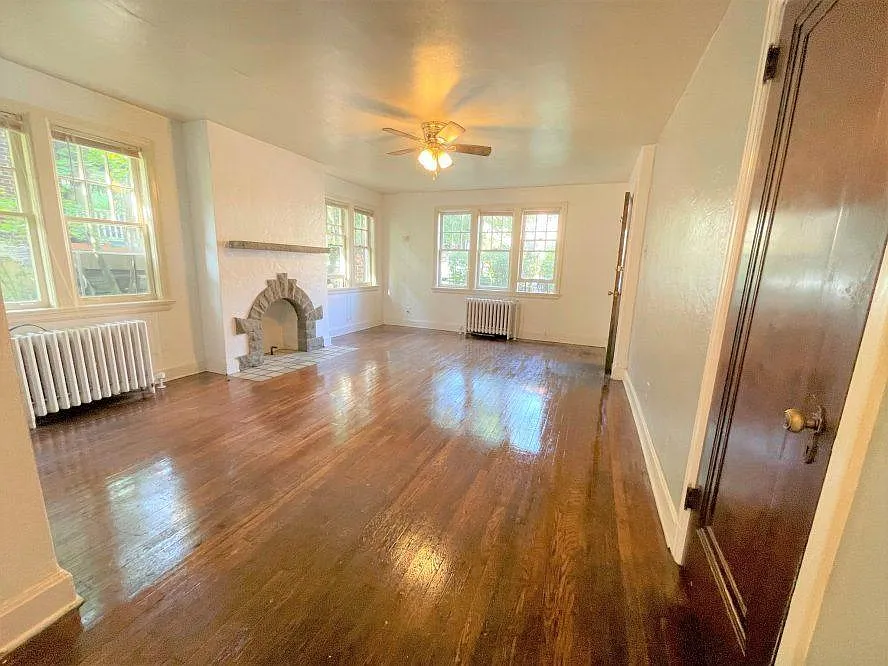1405 Severn Street — Photo 1