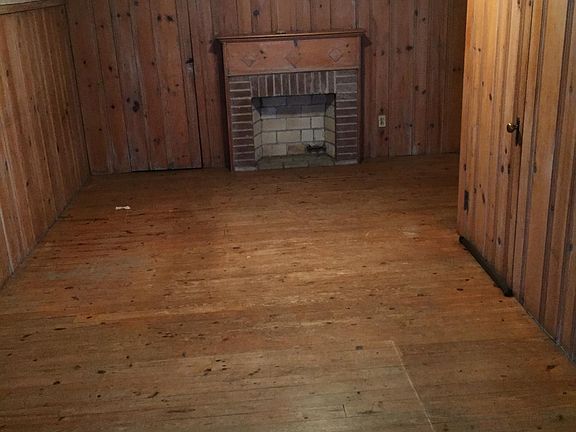3rd image of 2240 Carabel Ave #2