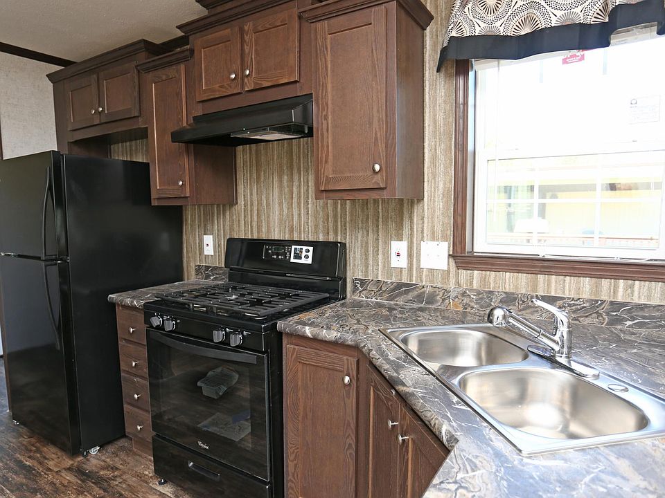 Candlewick Court 1800 Candlewick Ct Owosso MI Zillow