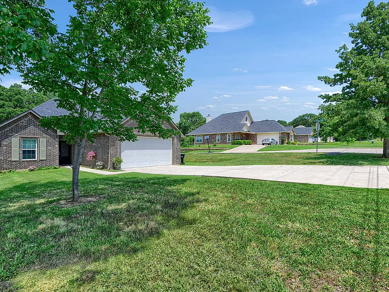 3101 S College Blvd — Photo 33