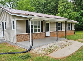 1604 Lark Dr, Chatham, VA 24531