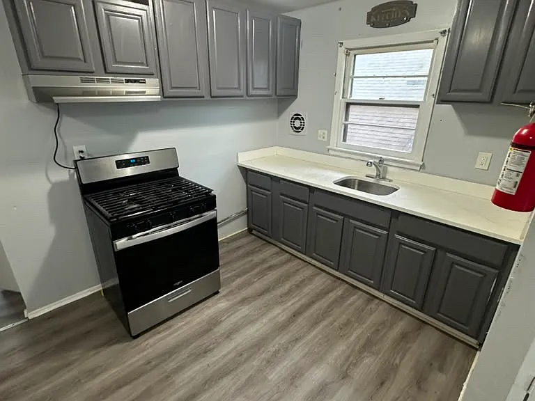 1599 Oliver St #2A — Photo 1