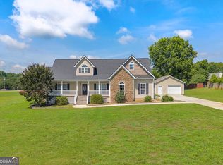 55 Smith St, Royston, GA 30662