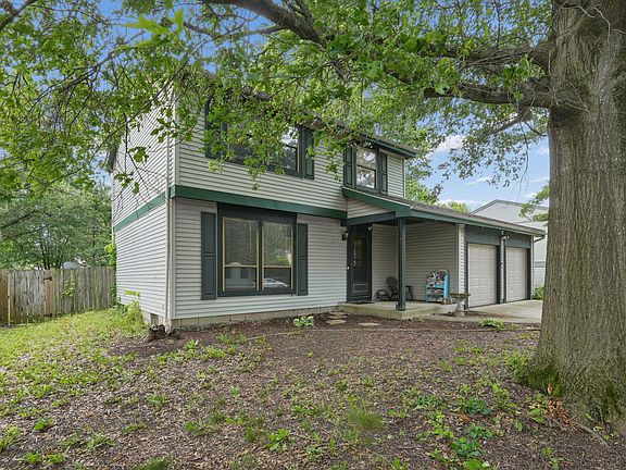 4th image of 2856 Chatsworth Way