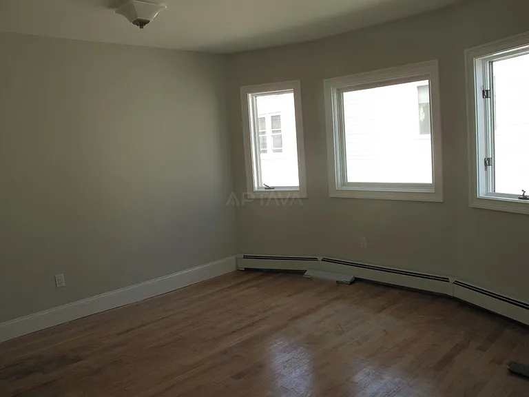 103 Conwell Ave #1 — Photo 3
