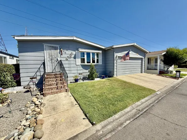 49 Hancock Dr, Roseville, CA 95678