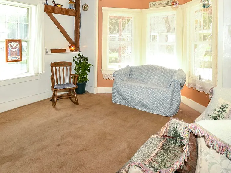 18 Bridge St #2 — Photo 3