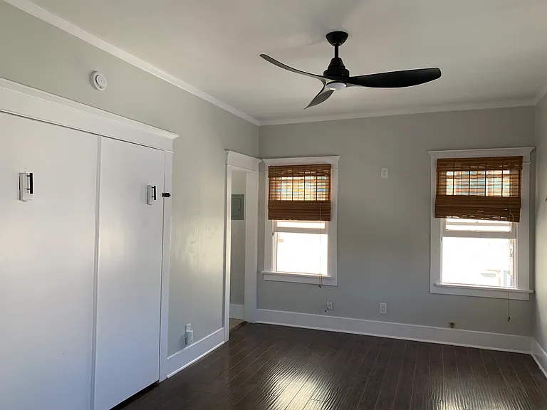 55 Roswell Ave #9 — Photo 50
