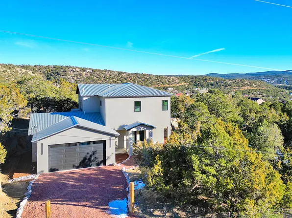 109 Rincon Loop Rd, Tijeras, NM 87059