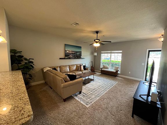 5th image of 9603 Laramie Dr #4