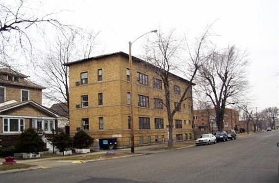 1st image of 4738 Northcote Ave