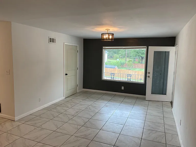 213 Anderson Ln #F — Photo 15