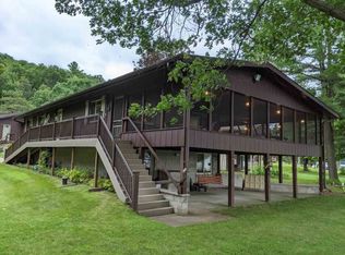 S1271a Cardinal, La Valle, WI 53941