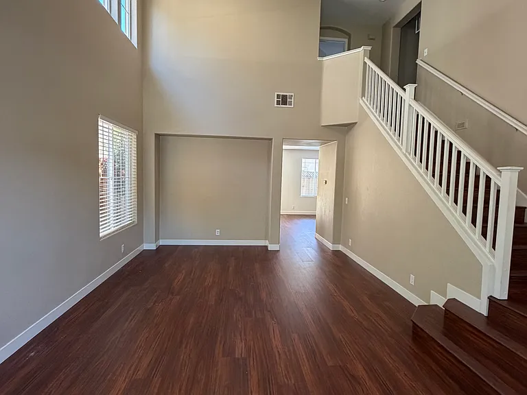 8922 Del Rio Cir — Photo 87