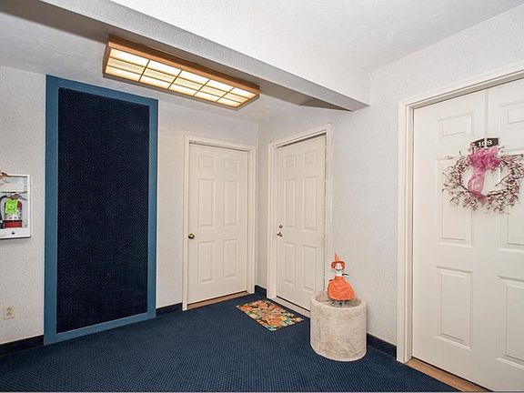 4th image of 27097 Oakwood Cir APT 107Z