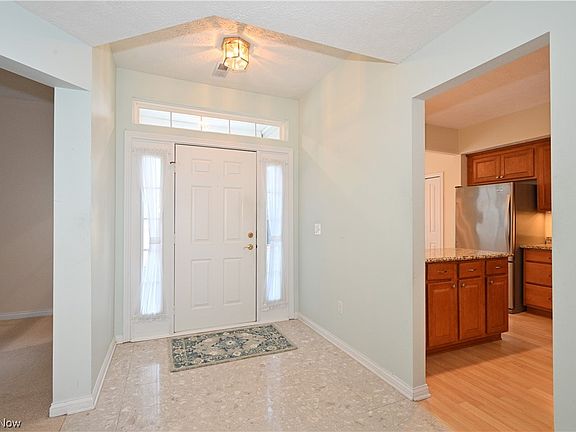 3rd image of 2623 Piedmont Ct