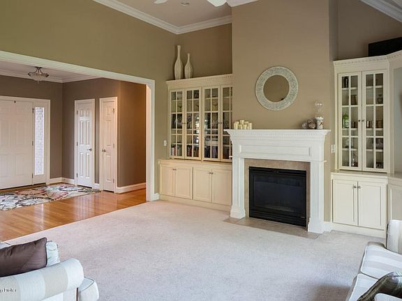 RealTourCast _ Traditions _ Oliver Stati