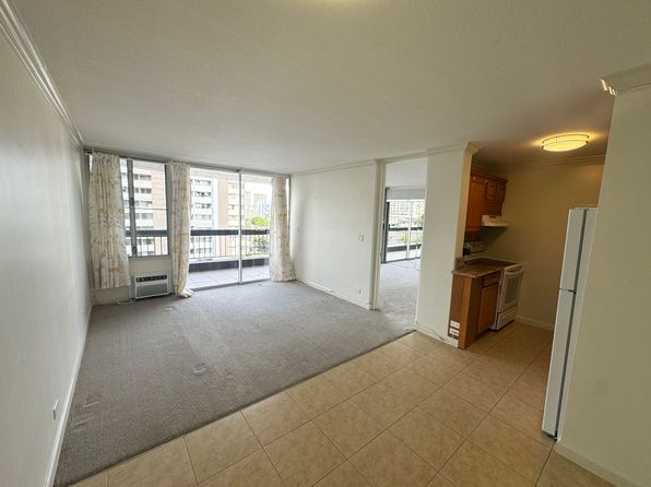 775 Kinalau Pl APT 605