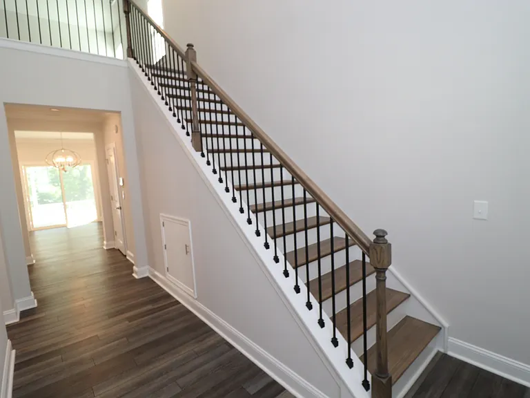 2936 Baronial St — Photo 5