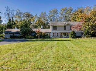 20 Hance Rd, Fair Haven, NJ 07704