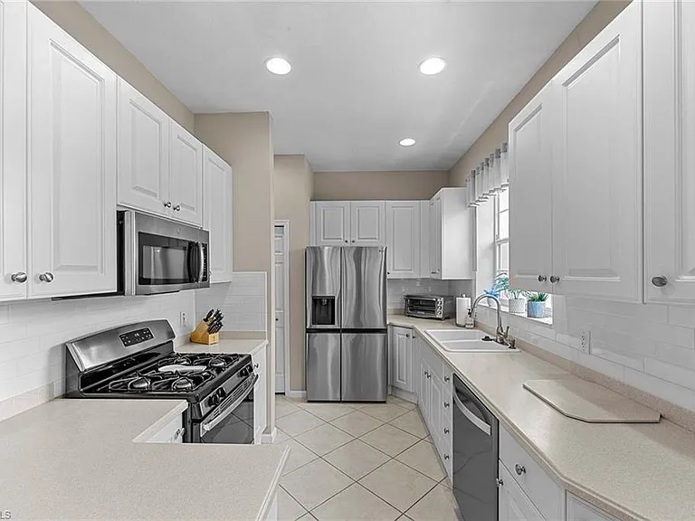 3975 Deer Crossing Ct #201 — Photo 13