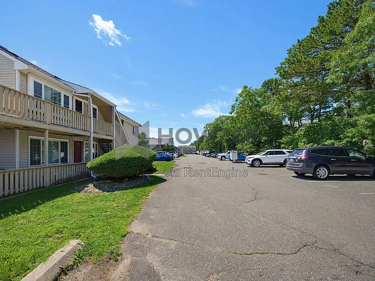 1029 Iyannough Rd #1D — Photo 23