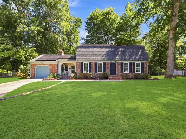 188 Corinthia Dr, Newport News, VA 23608