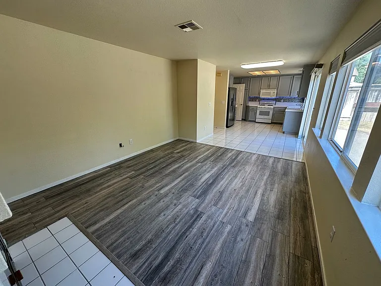 772 Glenpine Ct — Photo 11