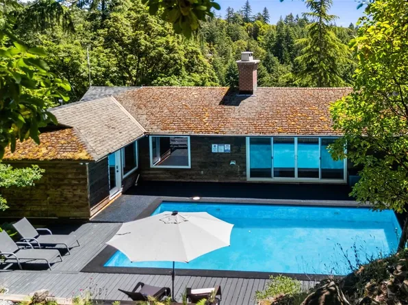 624 Libra Pl, Metchosin, BC V9C 4G6