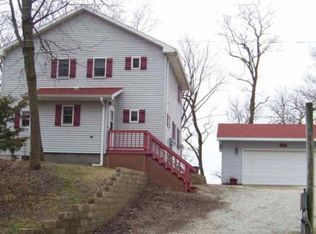 752 45th St, New Boston, IL 61272